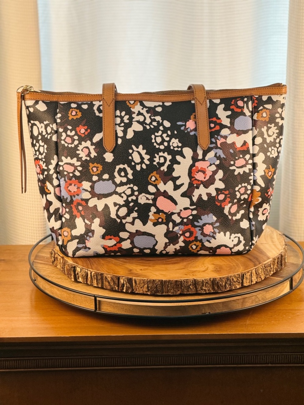 Fossil Sydney Tote Shoulder Bag Black Multi Floral Coated Canvas EUC
